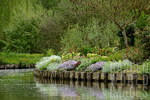 Floating_gardens__Hortillonnages_of_Amiens_France