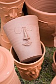 DECORATIVE POTS WITH FACES ON