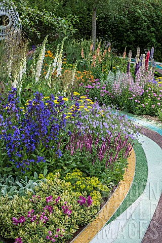 CHELSEA_2016_THE_BREWIN_DOLPHIN_GARDEN__DESIGNED_BY_ROSY_HARDY