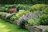 PERENNIAL GARDEN WITH DRY STONE WALL